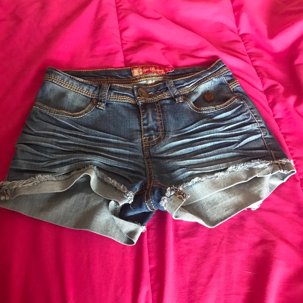 Apple Bottom Cuffed Shorts